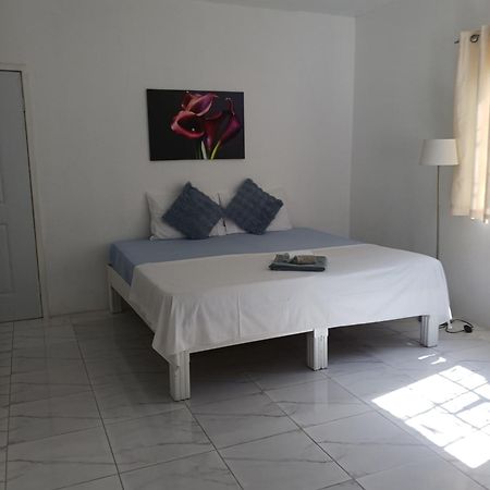 Hill View Rooms Св. Марии Экстерьер фото
